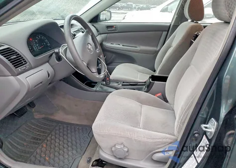 2003 Toyota Camry Le из США, поврежденный, VIN JTDBE32K330138288